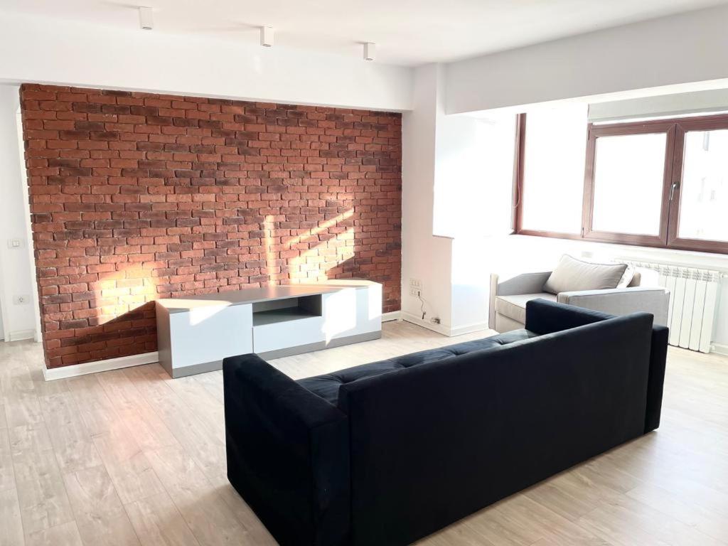 Apartament Via Tulcea Appartamento Esterno foto