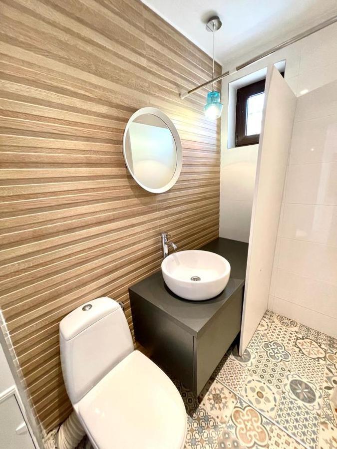 Apartament Via Tulcea Appartamento Esterno foto